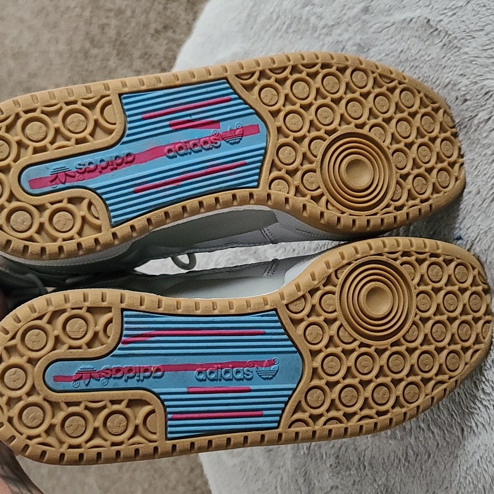 Shoes - Picture 7 of 7
